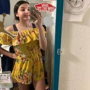 FLORAL OFF THE SHOULDER ROMPER